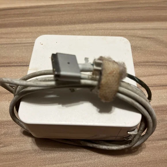 Computer Charger - Picture 12 of 16